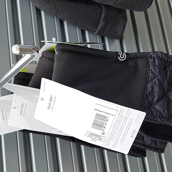 Hats and ear bands - Picture 5 of 5